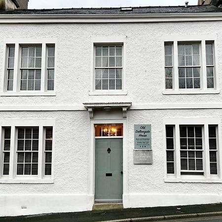 울버스톤 Old Daltongate House B&B 외부 사진